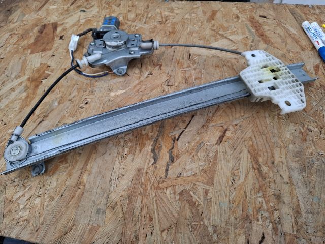 bontott HYUNDAI MATRIX Jobb hátsó Ablakemelő Szerkezet (Elektromos)