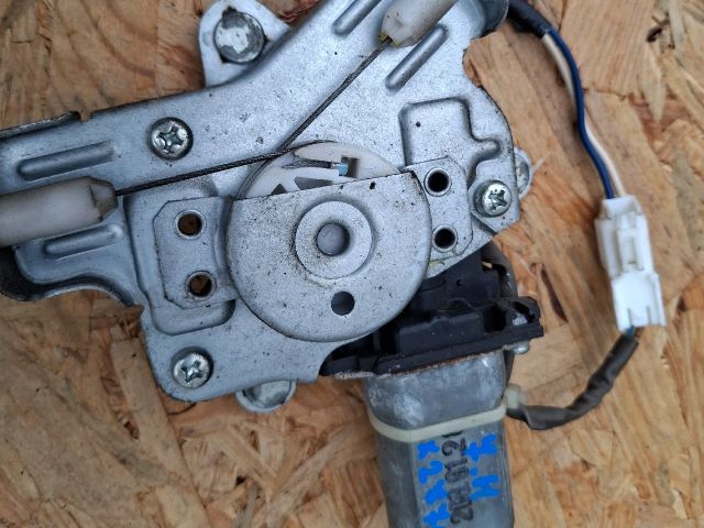 bontott HYUNDAI MATRIX Jobb hátsó Ablakemelő Szerkezet (Elektromos)