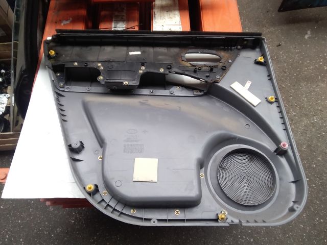 bontott HYUNDAI MATRIX Jobb hátsó Ajtó Kárpit