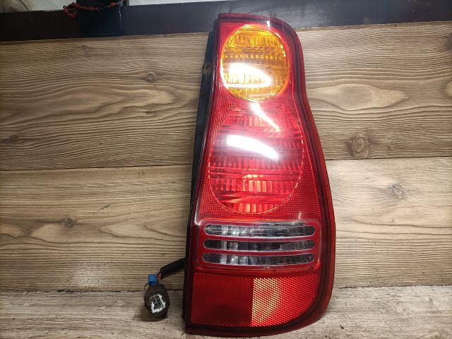 bontott HYUNDAI MATRIX Jobb Hátsó Lámpa