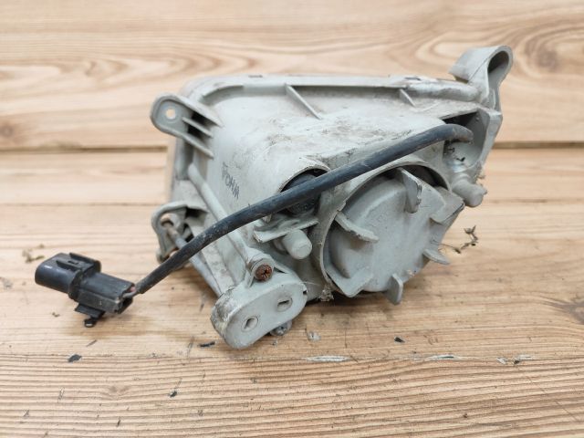 bontott HYUNDAI MATRIX Jobb Ködfényszóró