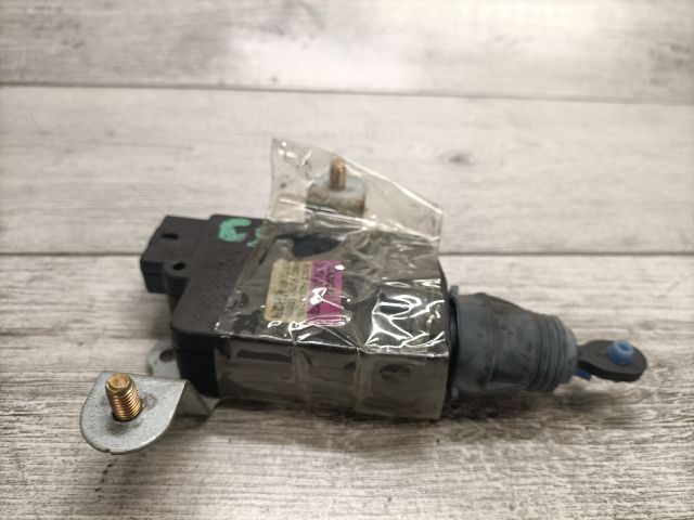 bontott HYUNDAI MATRIX Központizár Motor Csomagtérajtó