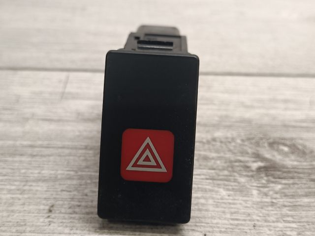 bontott HYUNDAI MATRIX Vészvillogó Kapcsoló