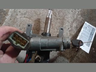 bontott HYUNDAI PONY Gyújtáskapcsoló Házzal