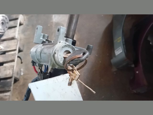 bontott HYUNDAI PONY Gyújtáskapcsoló Házzal