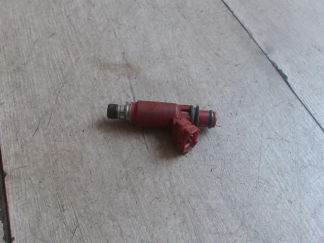 bontott HYUNDAI PONY Porlasztó (1 db)