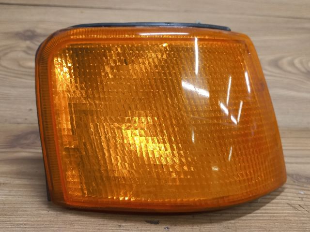 bontott HYUNDAI PONY Jobb első Irányjelző