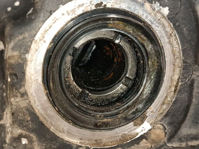 bontott HYUNDAI SANTA FÉ Hátsó Differenciálmű