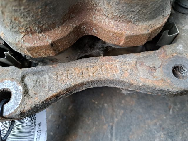 bontott HYUNDAI SANTA FÉ Jobb első Féknyereg Munkahengerrel