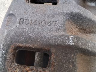 bontott HYUNDAI SANTA FÉ Jobb első Féknyereg Munkahengerrel