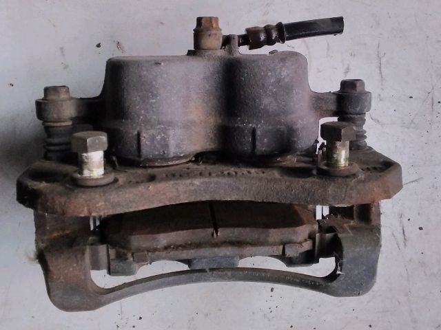 bontott HYUNDAI SANTA FÉ Jobb első Féknyereg Munkahengerrel