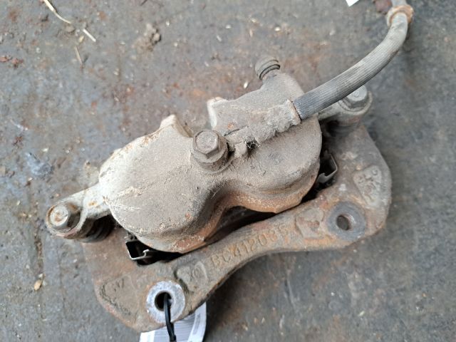 bontott HYUNDAI SANTA FÉ Jobb első Féknyereg Munkahengerrel