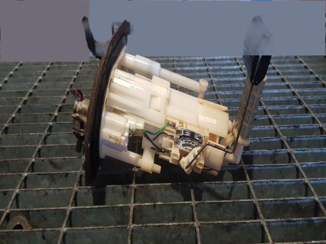 bontott HYUNDAI SANTA FÉ Üzemanyag Szivattyú