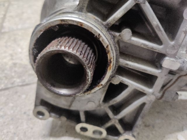 bontott HYUNDAI SANTA FÉ Osztómű