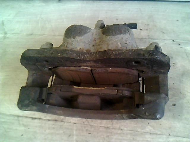 bontott HYUNDAI SANTA FÉ Jobb első Féknyereg Munkahengerrel