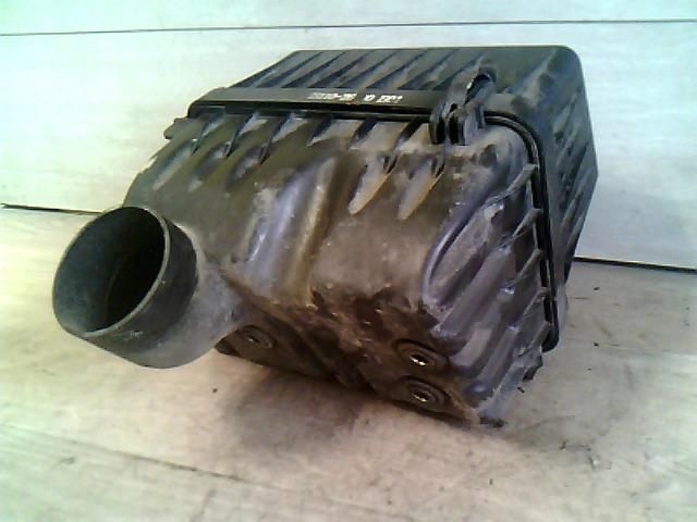 bontott HYUNDAI SANTA FÉ Légszűrő Ház