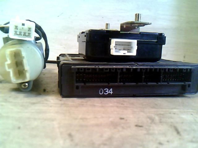 bontott HYUNDAI SANTA FÉ Motorvezérlő