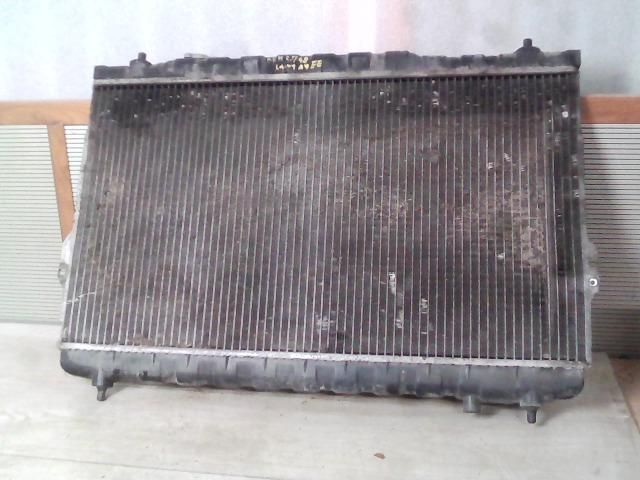 bontott HYUNDAI SANTA FÉ Vízhűtő Radiátor (Nem klímás)