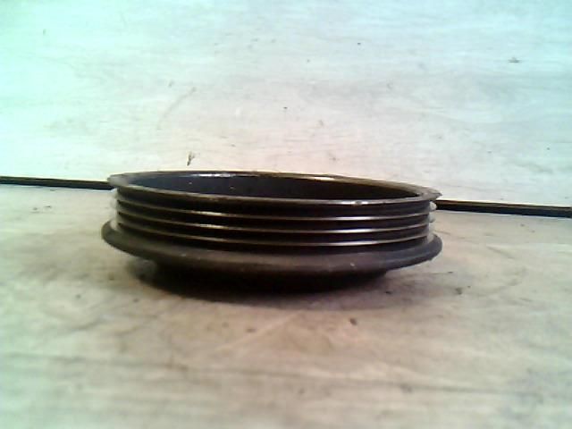 bontott HYUNDAI SANTA FÉ Vízpumpa Szíjtárcsa