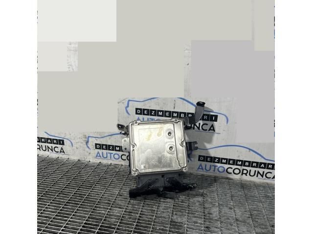 bontott HYUNDAI SANTA FÉ Motorvezérlő