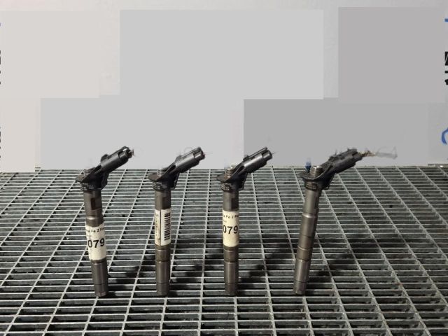 bontott HYUNDAI SANTA FÉ Porlasztó (1 db)