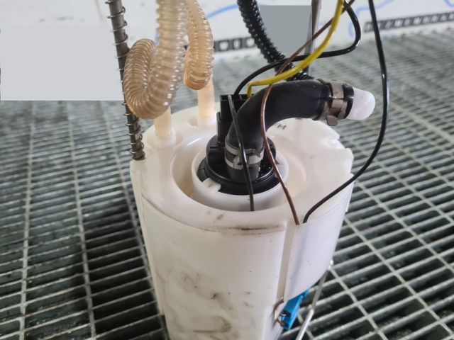 bontott HYUNDAI SANTA FÉ Üzemanyag Szivattyú