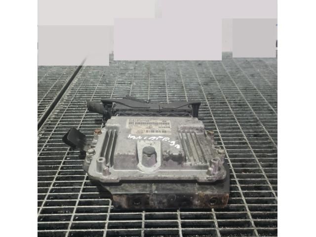 bontott HYUNDAI SANTA FÉ Motorvezérlő