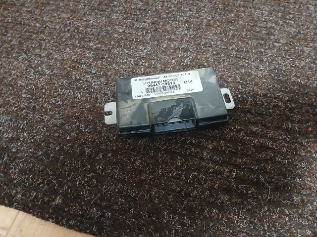 bontott HYUNDAI SANTA FÉ Osztómű Vezérlő Modul