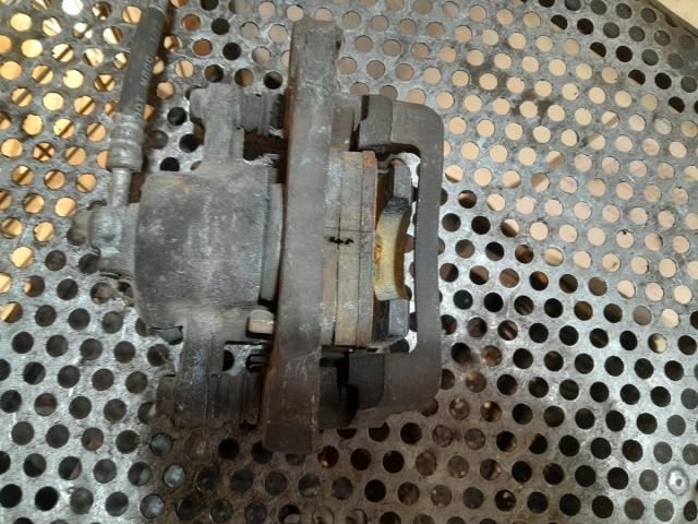 bontott HYUNDAI SANTA FÉ Bal első Féknyereg Munkahengerrel