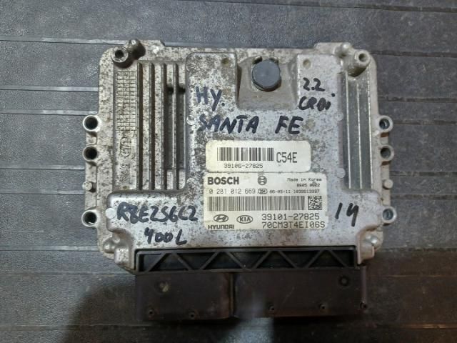 bontott HYUNDAI SANTA FÉ Motorvezérlő