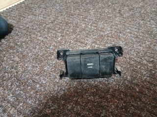 bontott HYUNDAI SANTA FÉ 4x4 Kapcsoló