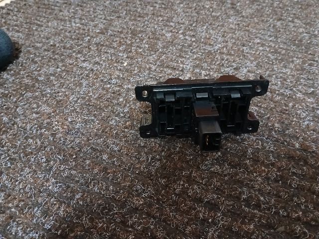 bontott HYUNDAI SANTA FÉ 4x4 Kapcsoló