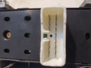 bontott HYUNDAI SANTA FÉ Ablakemelő és Tükör Kapcsoló