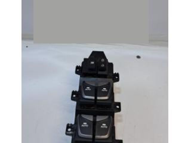 bontott HYUNDAI SANTA FÉ Ablakemelő Kapcsoló Négyes / Kettes