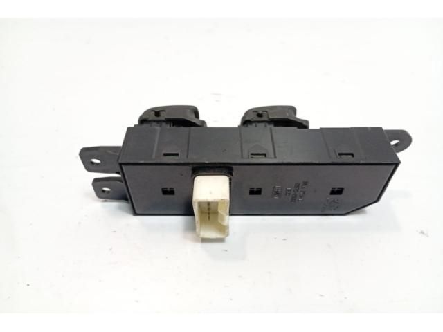 bontott HYUNDAI SANTA FÉ Ablakemelő Kapcsoló Négyes / Kettes