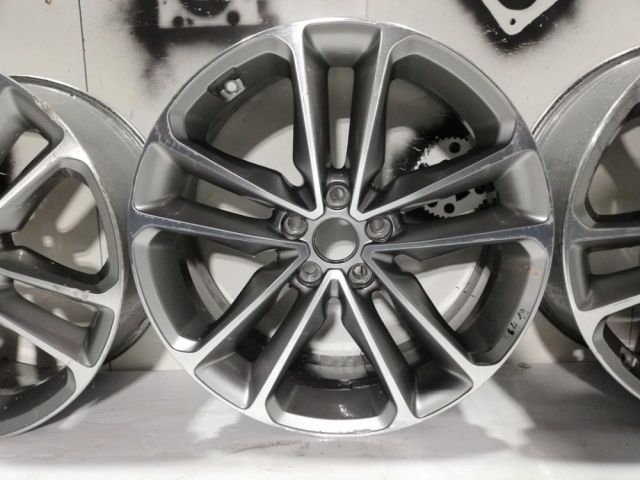 bontott HYUNDAI SANTA FÉ Alufelni Szett