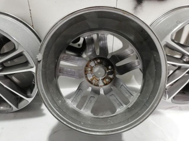 bontott HYUNDAI SANTA FÉ Alufelni Szett