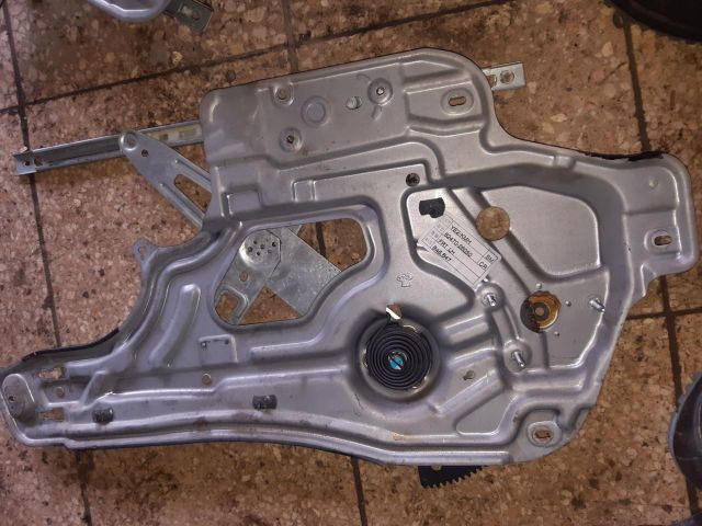 bontott HYUNDAI SANTA FÉ Bal első Ablakemelő Szerkezet (Elektromos)