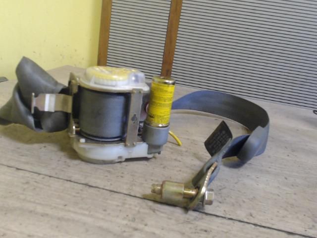 bontott HYUNDAI SANTA FÉ Bal első Biztonsági Öv