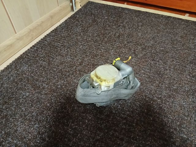 bontott HYUNDAI SANTA FÉ Bal első Biztonsági Öv