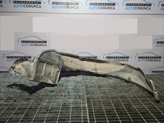 bontott HYUNDAI SANTA FÉ Bal első Dobbetét (Kerékjárati, Műanyag)