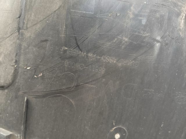 bontott HYUNDAI SANTA FÉ Bal első Első Dobbetét (Kerékjárati, Műanyag)