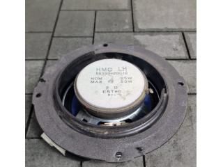 bontott HYUNDAI SANTA FÉ Bal első Hangszóró