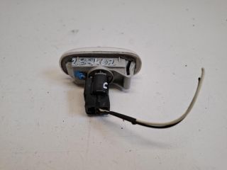 bontott HYUNDAI SANTA FÉ Bal első Irányjelző