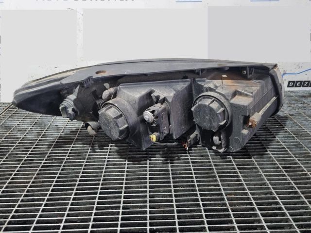 bontott HYUNDAI SANTA FÉ Bal Fényszóró