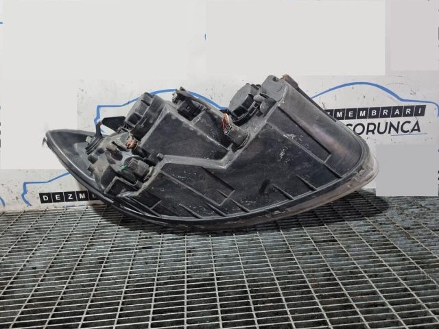 bontott HYUNDAI SANTA FÉ Bal Fényszóró