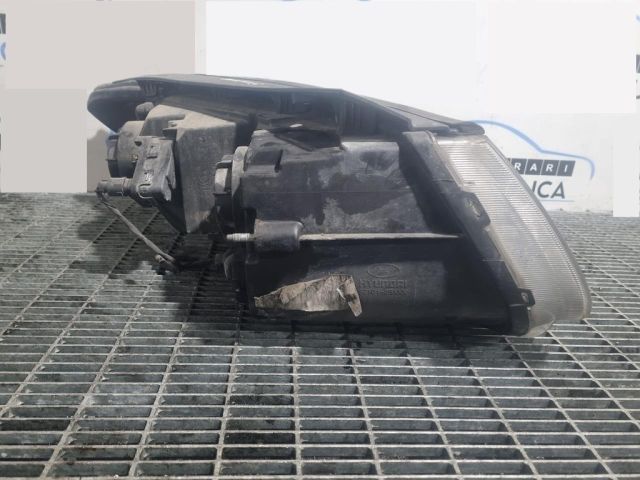 bontott HYUNDAI SANTA FÉ Bal Fényszóró