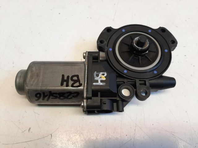 bontott HYUNDAI SANTA FÉ Bal hátsó Ablakemelő Motor