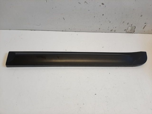 bontott HYUNDAI SANTA FÉ Bal hátsó Ajtó Díszléc