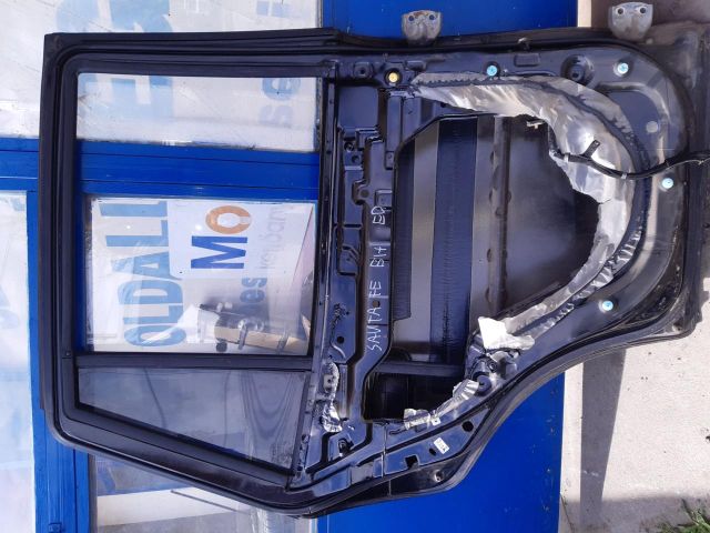 bontott HYUNDAI SANTA FÉ Bal hátsó Ajtó (Üres lemez)